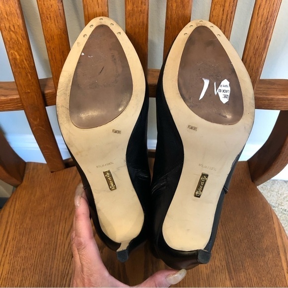 Louise et Cie Black Leather Booties, Size 9.5 - Picture 7 of 12